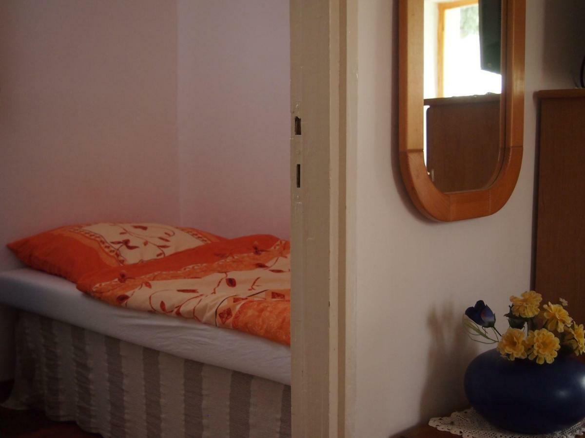 Deel Apartman Ньиредьхаза Экстерьер фото