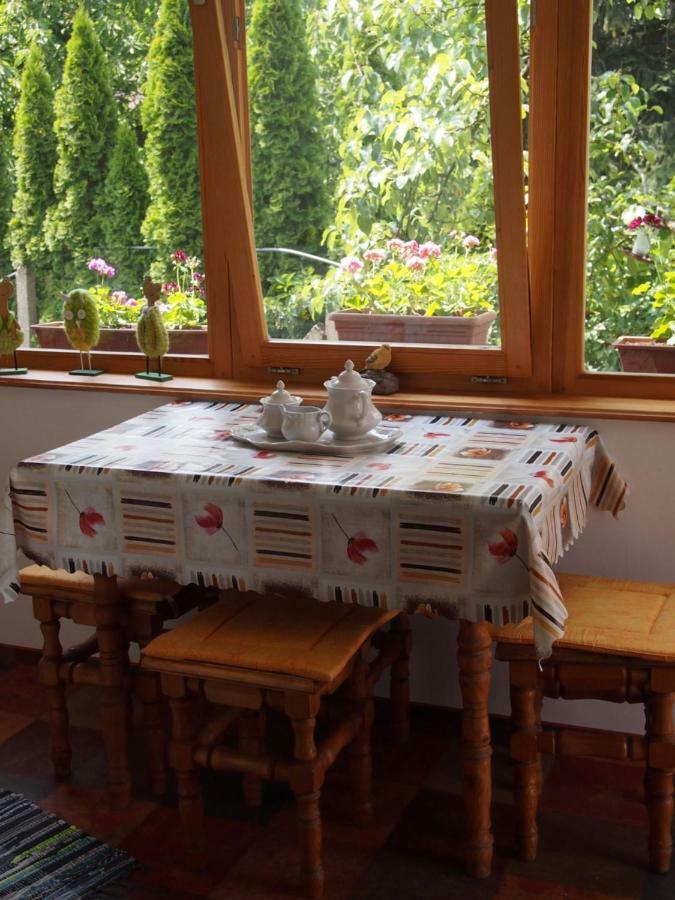 Deel Apartman Ньиредьхаза Экстерьер фото
